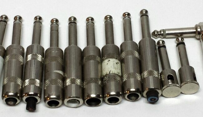 Lot of 12-1/4 inch connectors